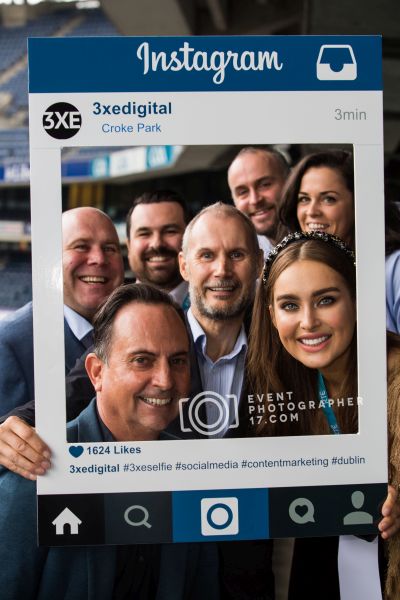 Pr photographer for hire