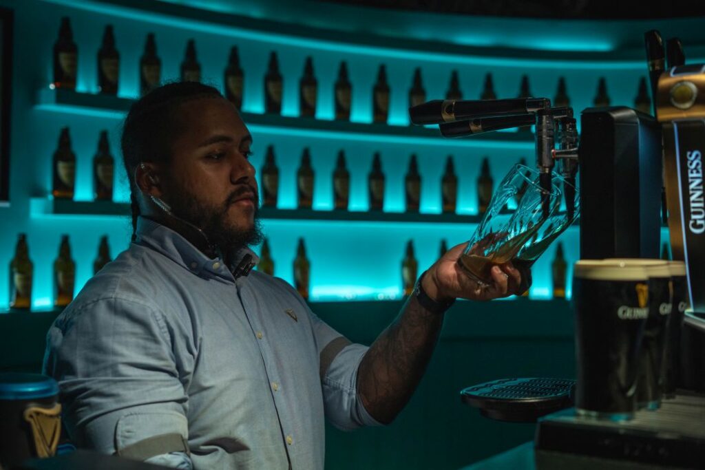 Final Group Photo At Guinness Storehouse Venue Pouring Guinness - E17