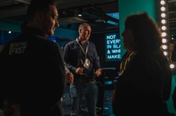 Speaker Presenting During Corporate Event In Dublin E17 - E17