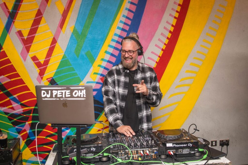 Hire Dj For Gravity Bar In Dublin Guinnes Store House - E17